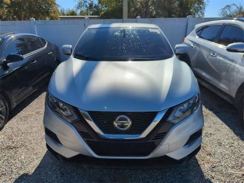 Certified 2020 Nissan Rogue Sport S image 3