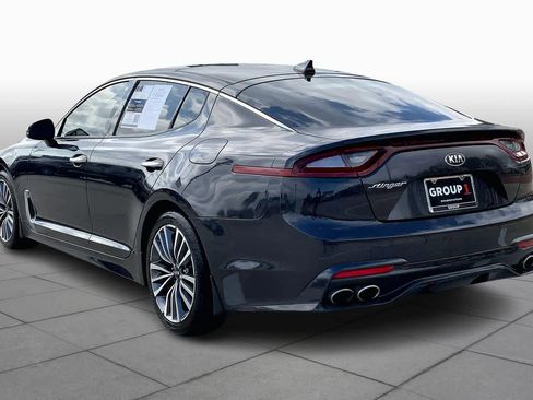 Used 2019 Kia Stinger Premium image 12