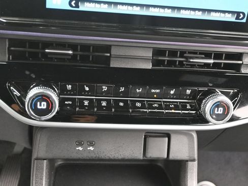 Used 2024 Honda Prologue Elite image 16