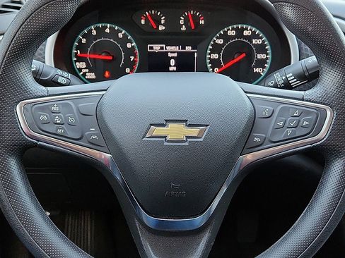 Used 2024 Chevrolet Malibu LT image 11