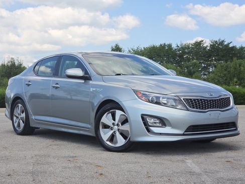 Used 2016 Kia Optima EX w/ Technology Package FWD image 2