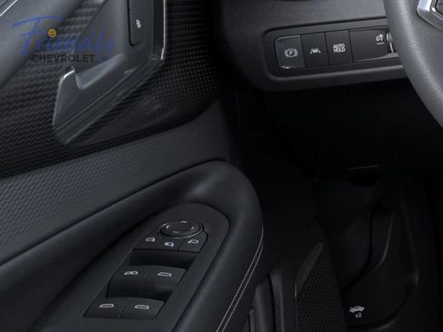 New 2026 Chevrolet Blazer EV LT AWD/4WD image 33