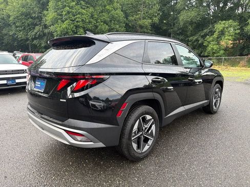 Certified 2025 Hyundai Tucson SEL AWD/4WD image 3