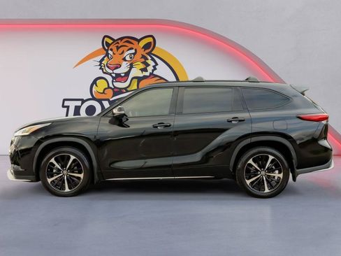 Used 2022 Toyota Highlander XSE AWD/4WD image 8