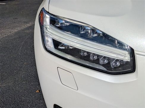 Used 2022 Volvo XC90 T6 Inscription w/ Advanced Package image 11