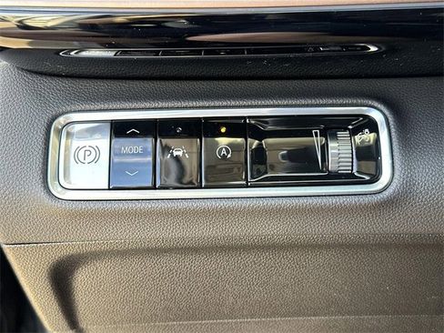 New 2026 Buick Envision Sport Touring image 17