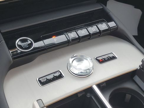 New 2026 Lincoln Navigator Reserve w/ Jet Appearance Package image 25