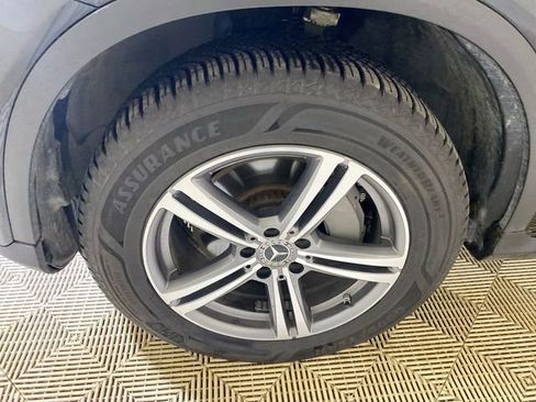 Used 2020 Mercedes-Benz GLC 300 GLC 300 image 21