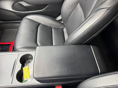 Used 2023 Tesla Model 3 Standard Range RWD image 14