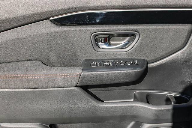 New 2026 Honda Pilot Sport image 9