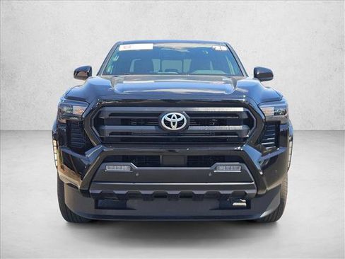 Certified 2025 Toyota Tacoma SR5 AWD/4WD image 2