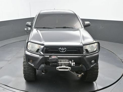 Used 2014 Toyota Tacoma 4x4 Double Cab w/ TRD Off-Road Package image 14