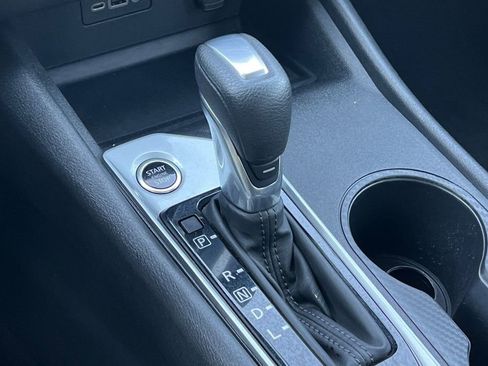 Used 2025 Nissan Altima 2.5 SV image 24