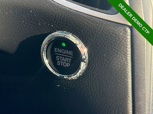 Used 2024 Ford Edge SEL w/ Convenience Package image 34