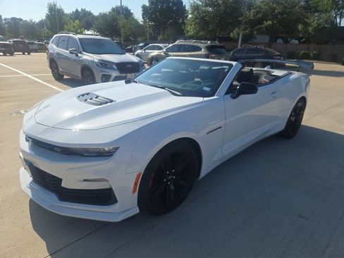 Used 2023 Chevrolet Camaro SS w/ Redline Edition RWD image 6