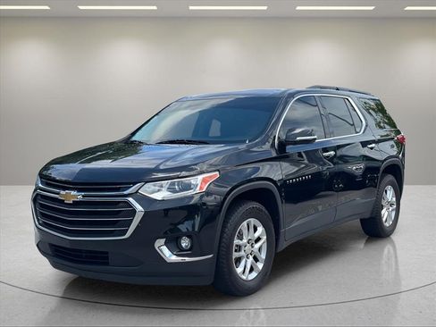 Used 2019 Chevrolet Traverse LT FWD image 1