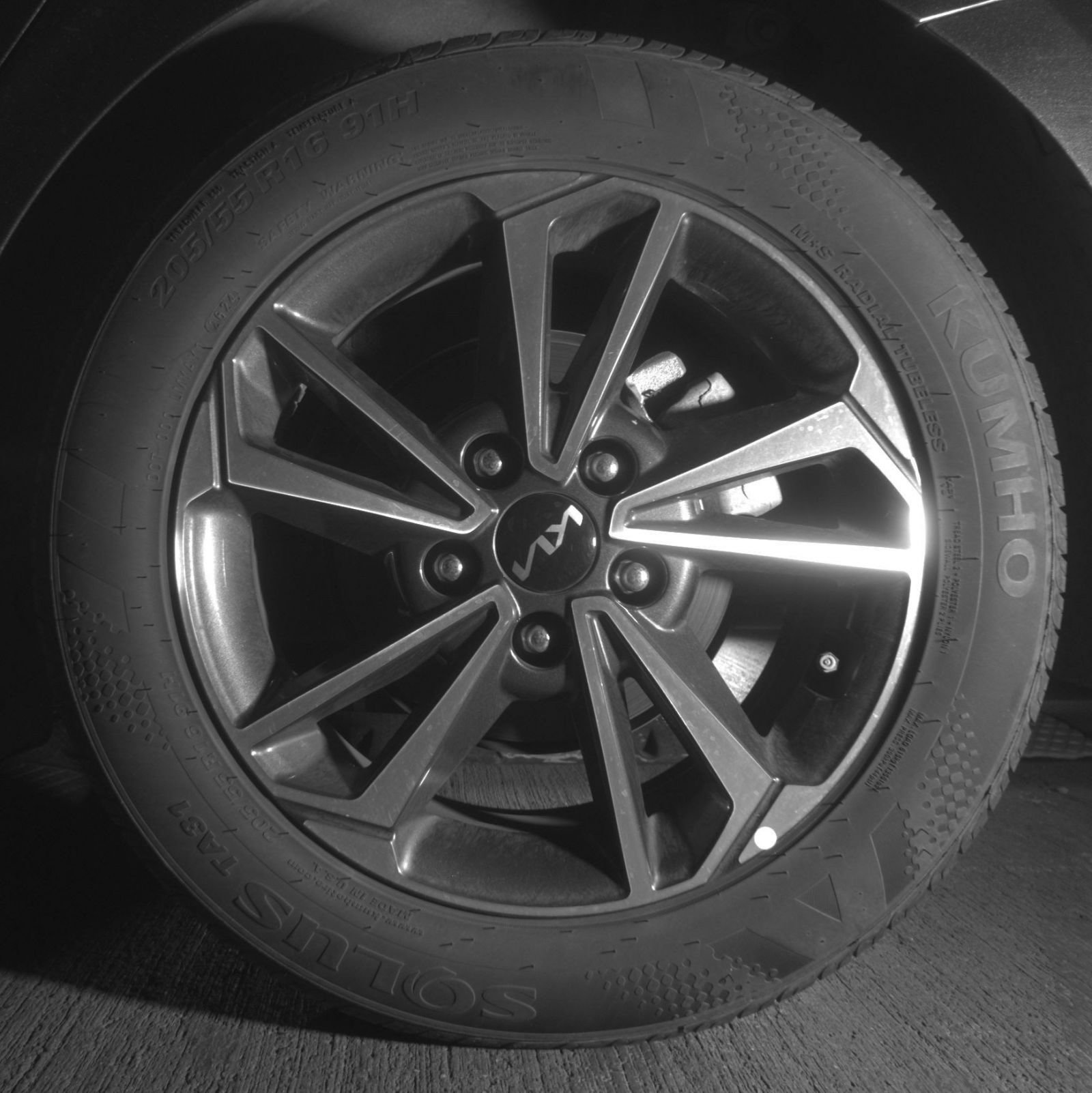 Used 2024 Kia Forte LXS FWD image 25