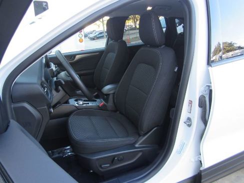 Used 2023 Ford Escape Active image 13