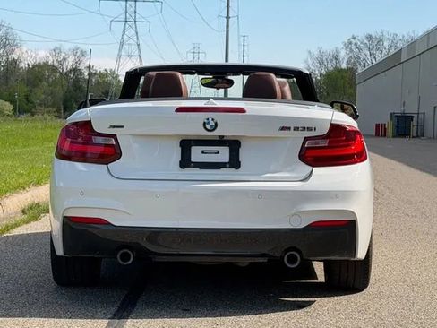 Used 2016 BMW M235i xDrive Convertible AWD/4WD image 9