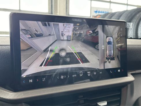 New 2026 Ford Explorer ST-Line AWD/4WD image 31