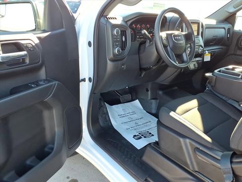 New 2026 GMC Sierra 1500 Pro w/ Convenience Package AWD/4WD image 11