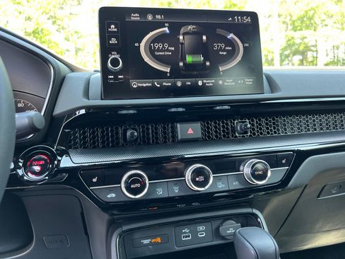 Used 2025 Honda CR-V Sport Touring image 30