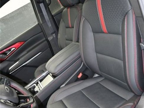 Used 2024 Chevrolet Traverse RS w/ LPO, Floor Liner Package image 23