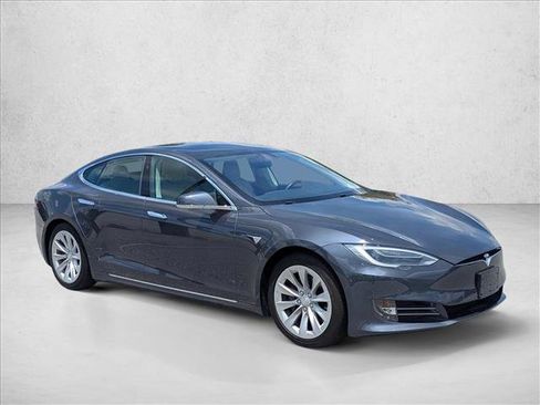 Used 2017 Tesla Model S 100D AWD/4WD image 3