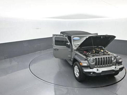 Used 2019 Jeep Wrangler Unlimited Sport S AWD/4WD image 42