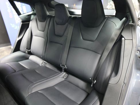 Used 2018 Tesla Model S 75D image 41