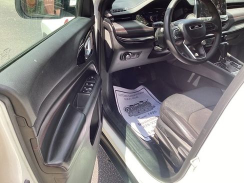 Used 2023 Jeep Compass Trailhawk image 15