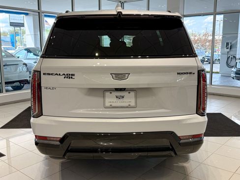New 2026 Cadillac Escalade IQL Sport 1 w/ LPO, ONYX Package image 6