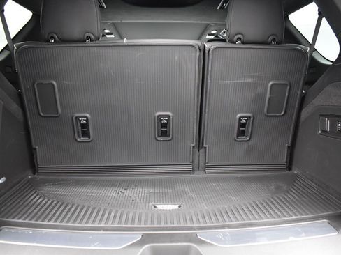 Certified 2025 Cadillac Escalade Sport Platinum image 33