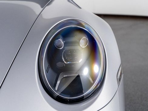 Used 2022 Porsche 911 Carrera S w/ Premium Package image 24