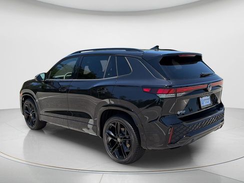 New 2026 Volkswagen Tiguan SE R-Line FWD image 7