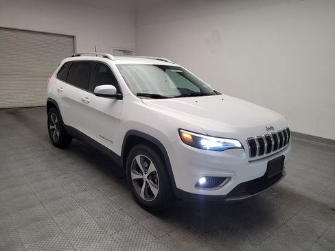 Used 2019 Jeep Cherokee Limited AWD/4WD image 13