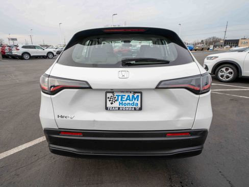 Used 2025 Honda HR-V LX image 5