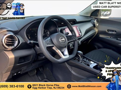 Used 2023 Nissan Kicks SV FWD image 13