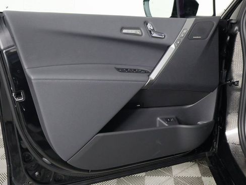 New 2026 BMW iX xDrive60 w/ M Sport Package image 7