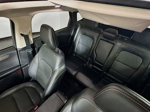 Used 2020 Ford Escape Titanium w/ Titanium Premium Package 2.0 image 24