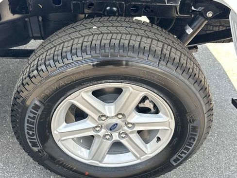 New 2025 Ford F150 XLT w/ Equipment Group 302A MID image 12