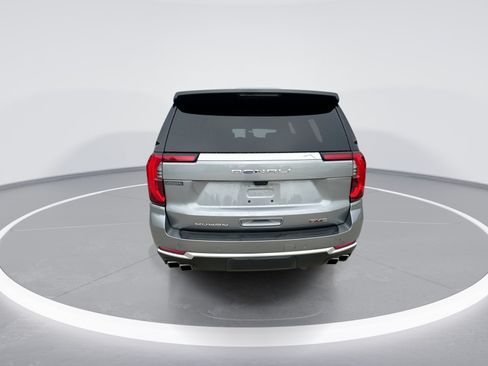 Certified 2025 GMC Yukon XL Denali w/ Denali Reserve Package AWD/4WD image 7