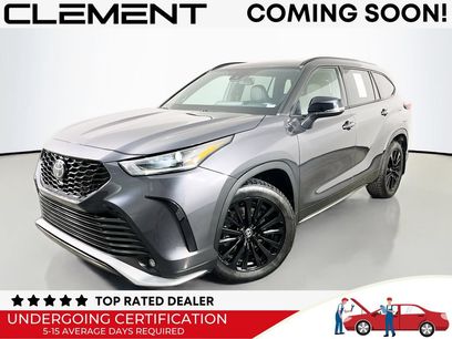 Used 2024 Toyota Highlander XSE