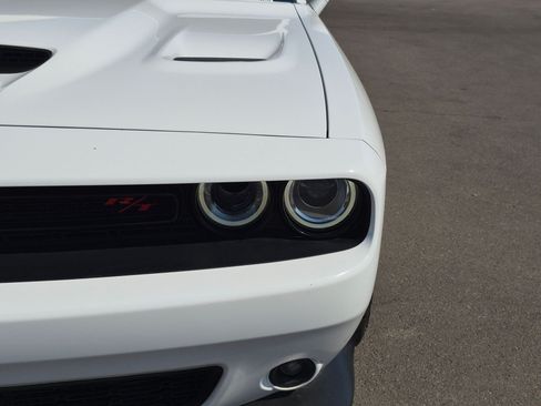 Used 2022 Dodge Challenger R/T Scat Pack w/ Driver Convenience Group RWD image 12