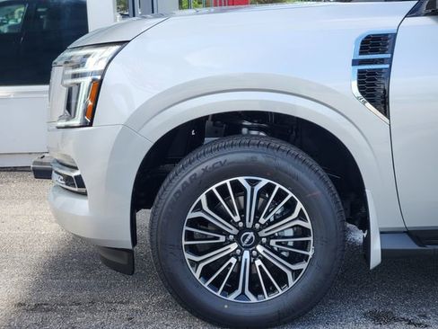 New 2026 Nissan Armada SL w/ Captain's Chari Seat Package image 5