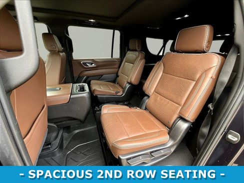 Used 2022 Chevrolet Suburban High Country AWD/4WD image 22
