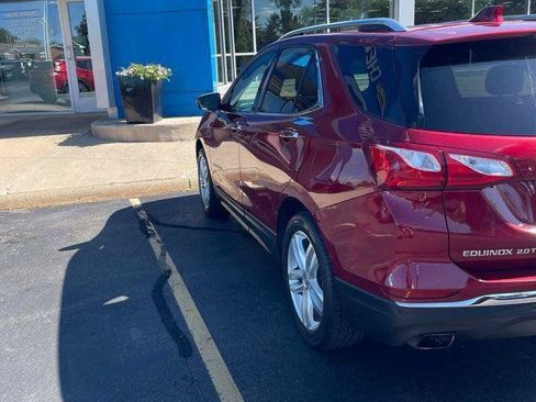 Used 2020 Chevrolet Equinox Premier AWD/4WD image 2