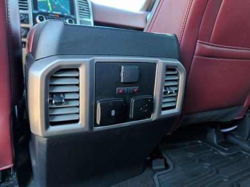 Used 2020 Ford F150 Platinum w/ Equipment Group 701A Luxury AWD/4WD image 36