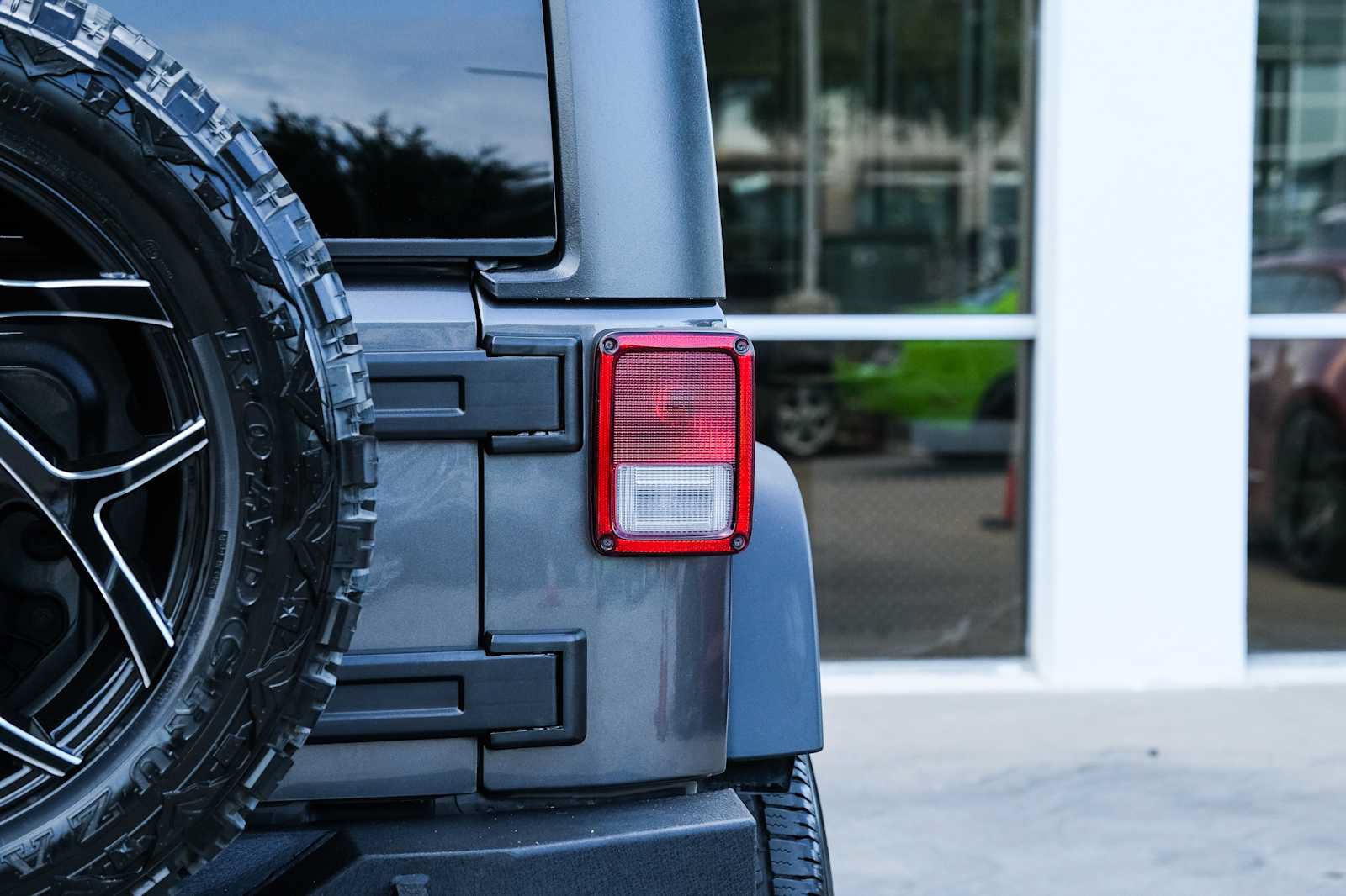 Used 2018 Jeep Wrangler Unlimited Sport S AWD/4WD image 15