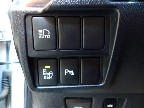 Used 2019 Lexus IS 350 AWD image 23